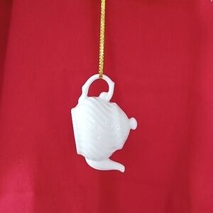TEA POT ORNAMENT